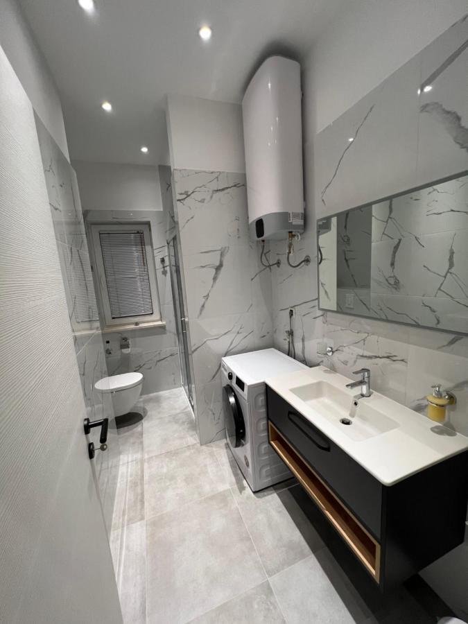 Apartment Igor 5 **** Medulin Bagian luar foto